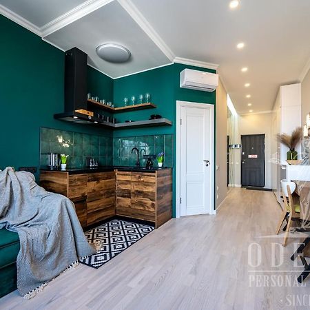 City Center New House Одесса Экстерьер фото