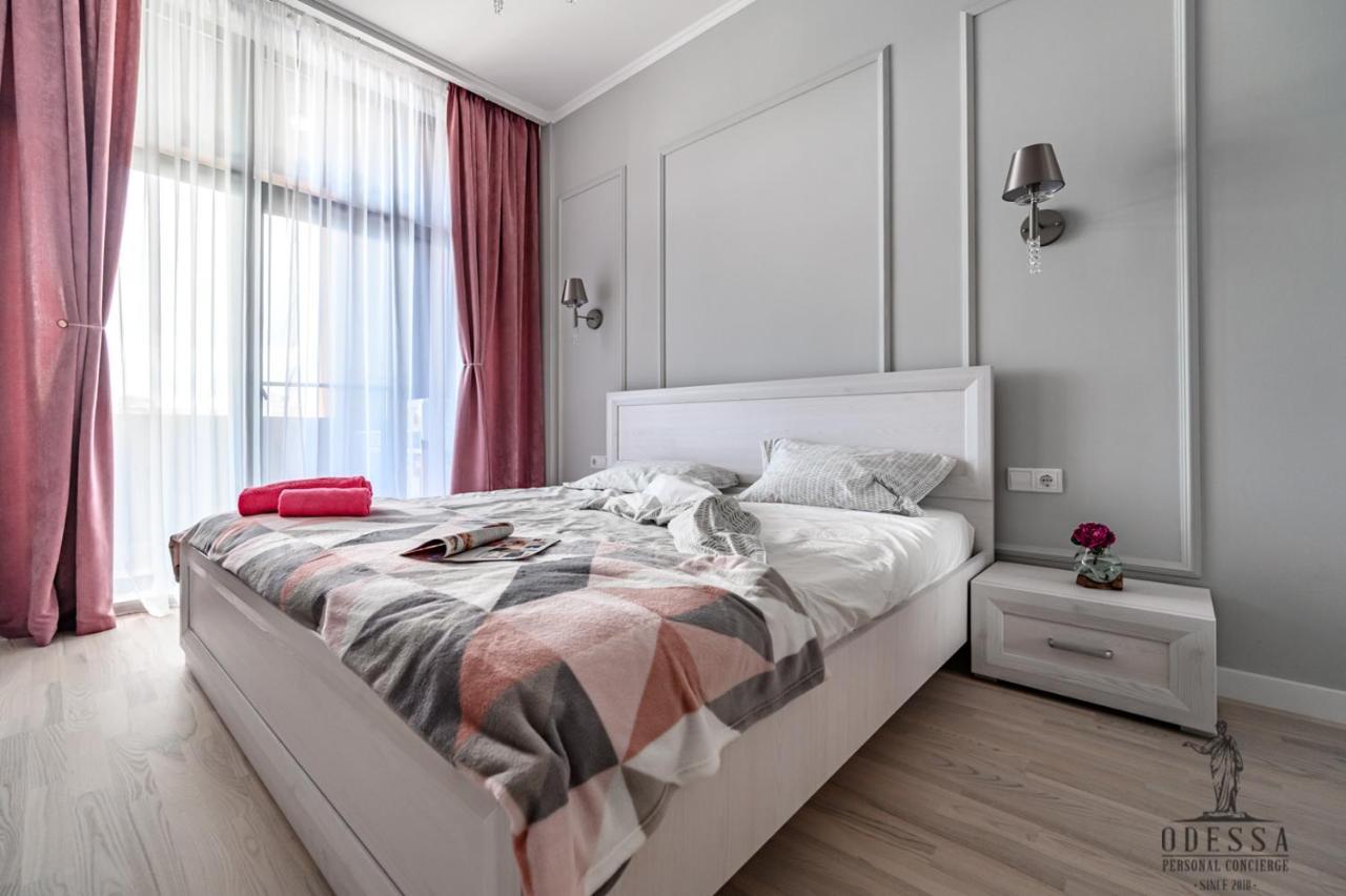 City Center New House Одесса Экстерьер фото