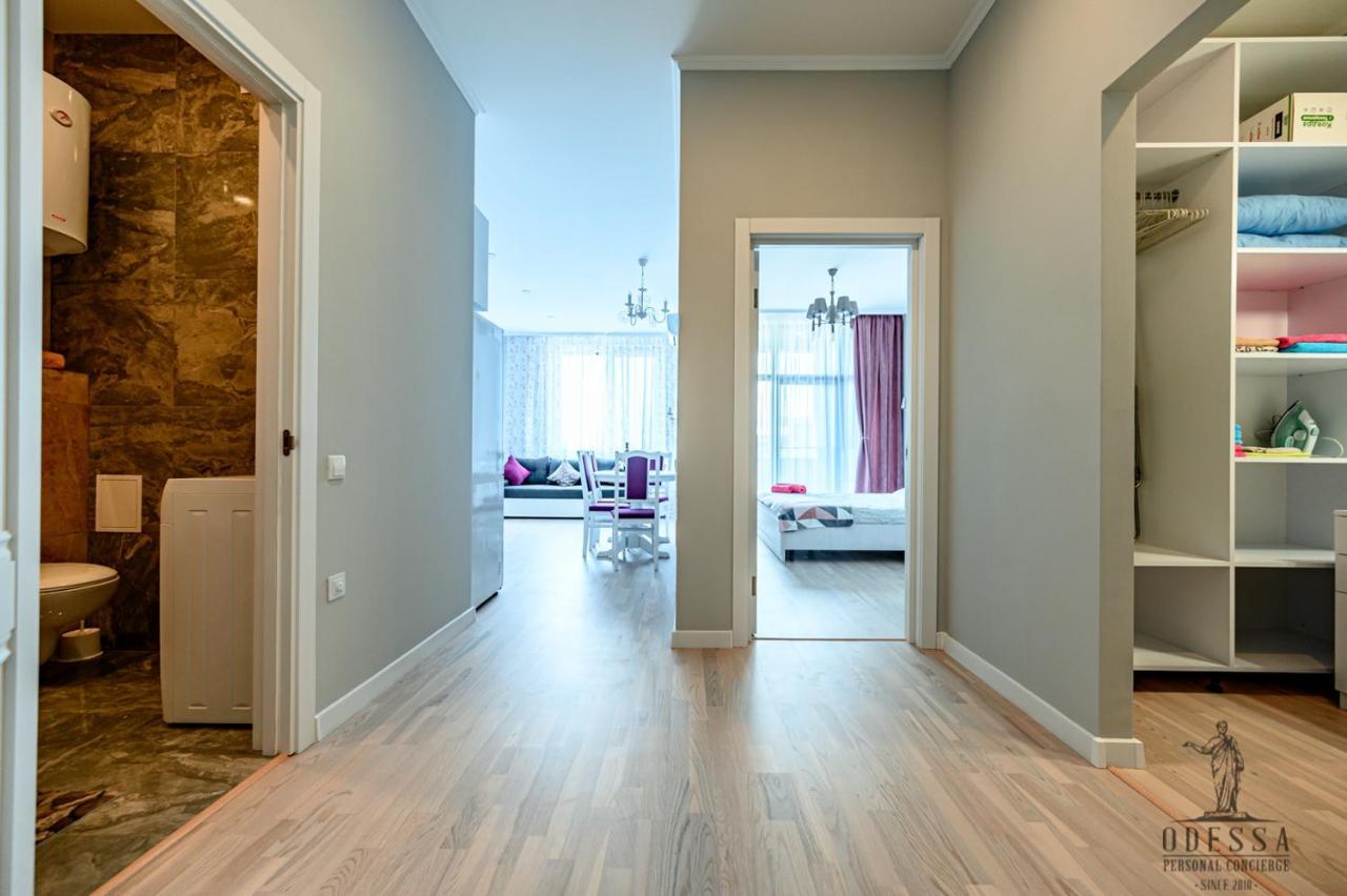 City Center New House Одесса Экстерьер фото