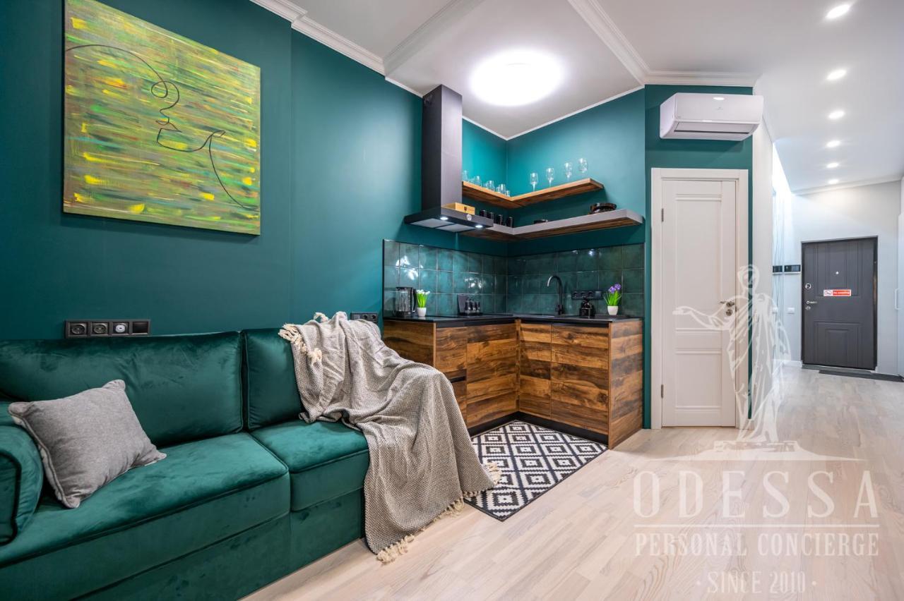 City Center New House Одесса Экстерьер фото